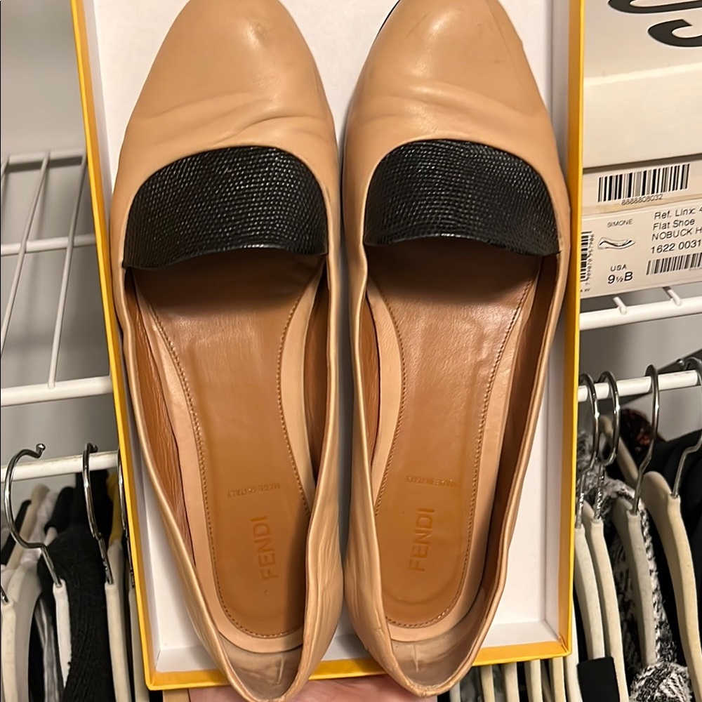Fendi Tan and Black Flats with Two-Tone Design